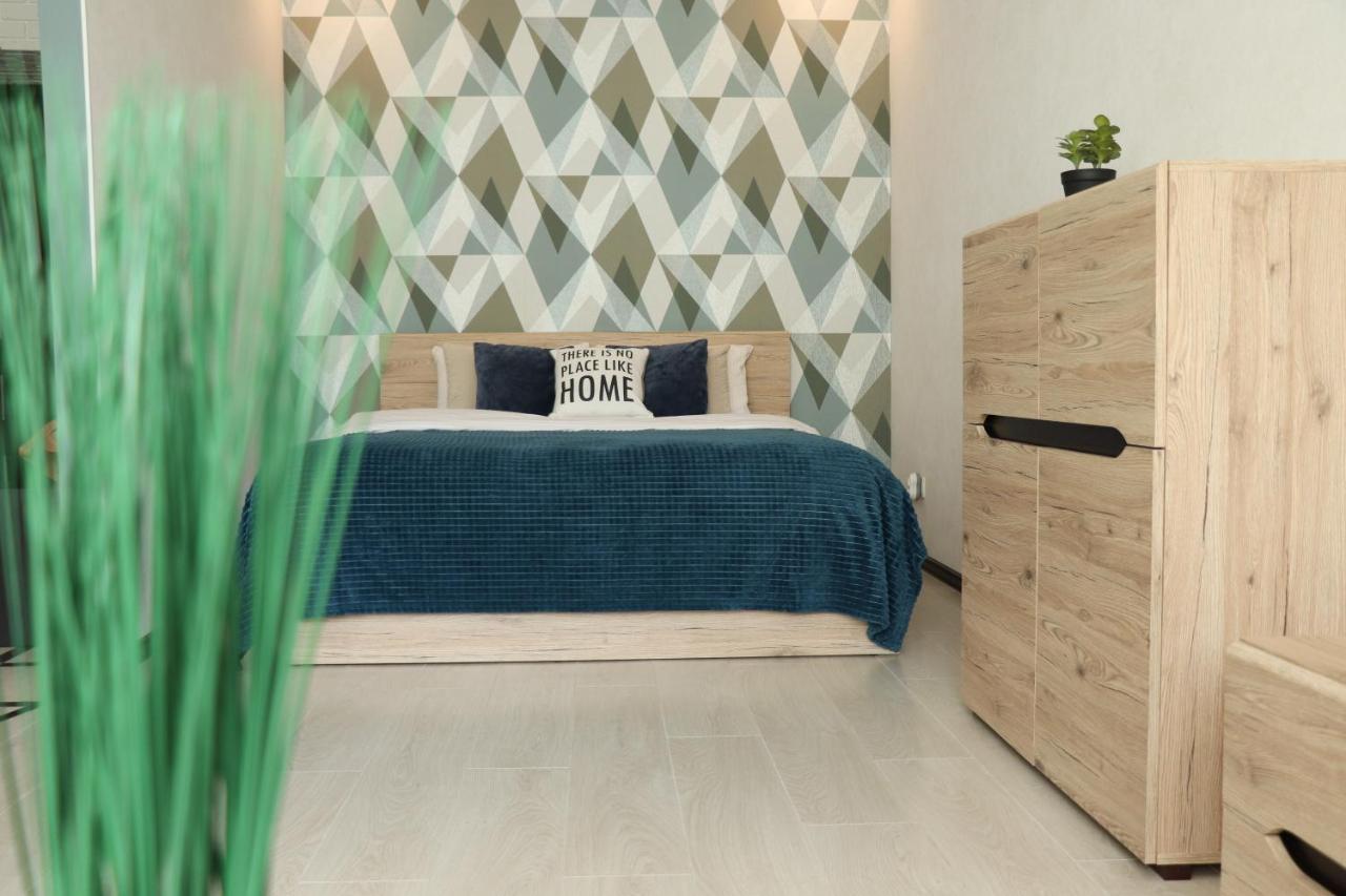 Blue Apartments On Kotsyubinsky Avenue Vinnytsia Ngoại thất bức ảnh