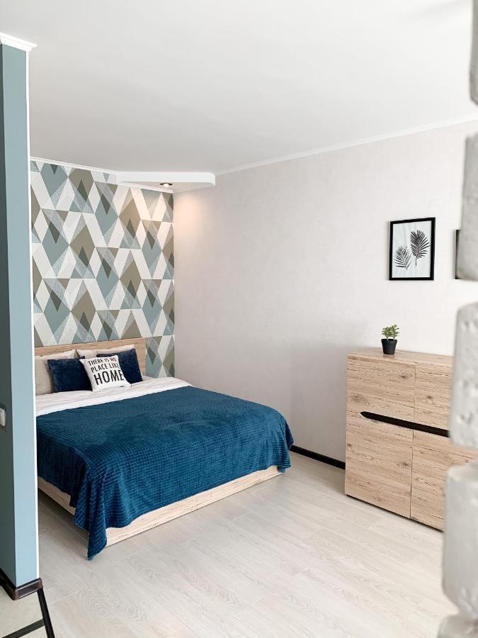 Blue Apartments On Kotsyubinsky Avenue Vinnytsia Ngoại thất bức ảnh